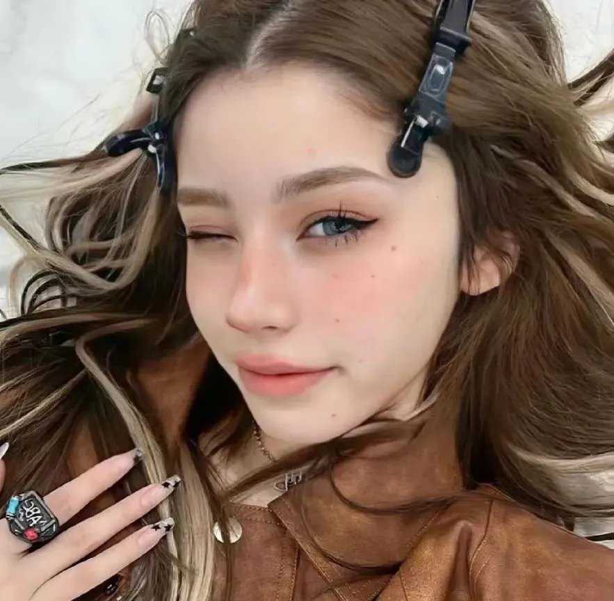 综艺舞台